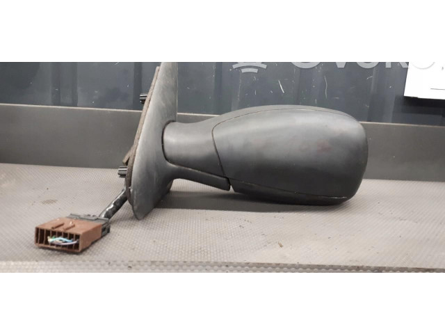 Zpětné zrcátko Peugeot 106 2000