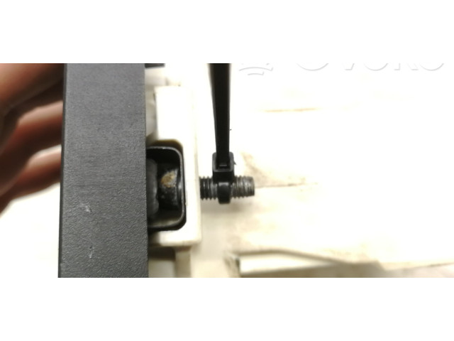 Řídící jednotka 8A0820043F, 5HB00650001 Audi Coupe 1995