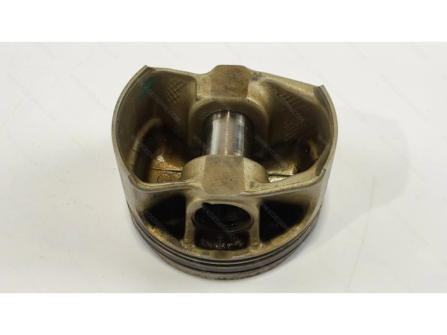 Píst 11258607933 BMW X5M F85 S63R