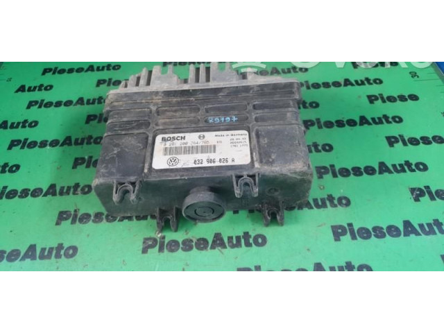 Блок управления двигателем Блок управления 0261200764, 032906026A Volkswagen Golf II