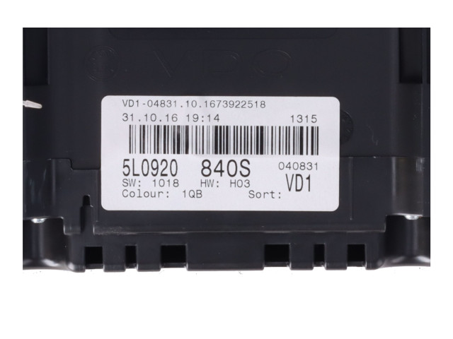 Спидометр (приборный щиток) 5L0920840S Skoda Yeti (5L)