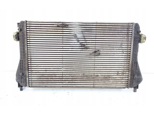 Интеркулер  3C0145805AN   Volkswagen PASSAT B7 