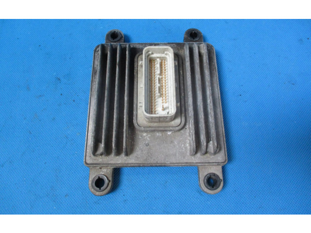 Блок управления mr166014, x4t63471m Mitsubishi L200