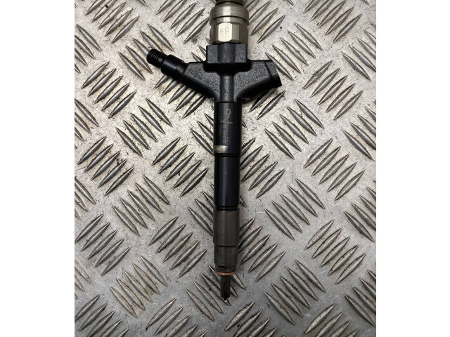 Vstřikovač 166005X00A Nissan Murano Z51