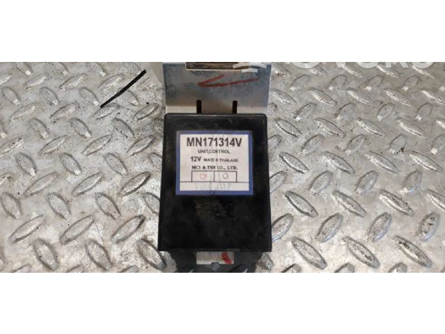 Блок управления двигателя 1860A898, MA2758007310 Mitsubishi L300, Cosmos