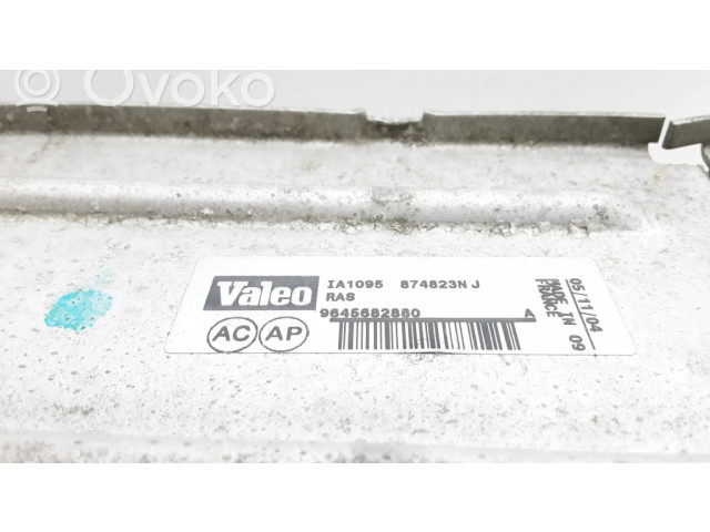 Интеркулер  9645682880   Citroen C5 1.6