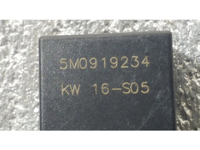 Включатель надувной подушки для пассажира