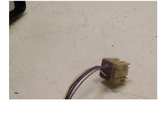 Zpětné zrcátko Volkswagen Polo IV 9N3 2001