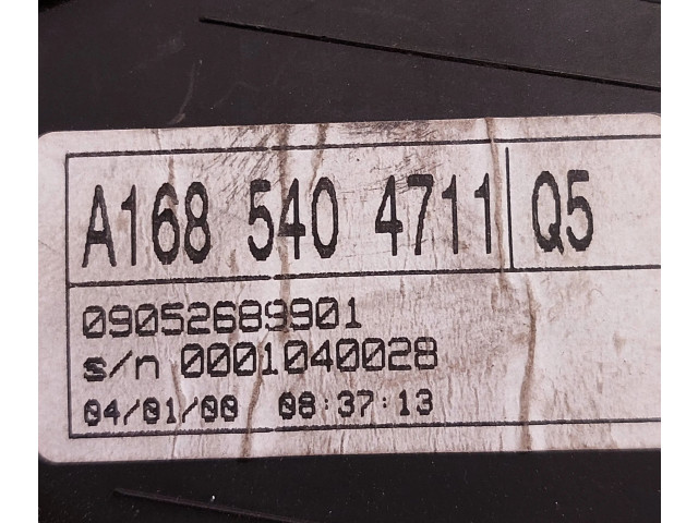 Панель приборов A1685404711, 0001040028   Mercedes-Benz A W168       