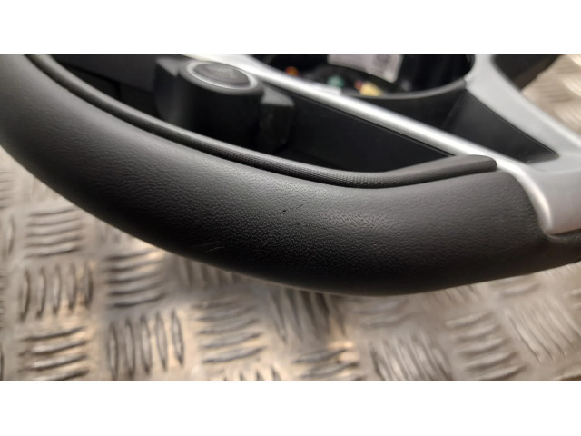 Volant Alfa Romeo Giulia 2018 01561396770