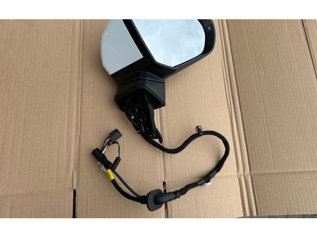 Зеркало электрическое Audi Q3 F3 2018 - года