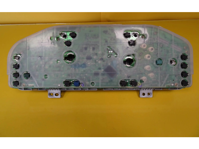 Панель приборов GE6WE Mazda 626