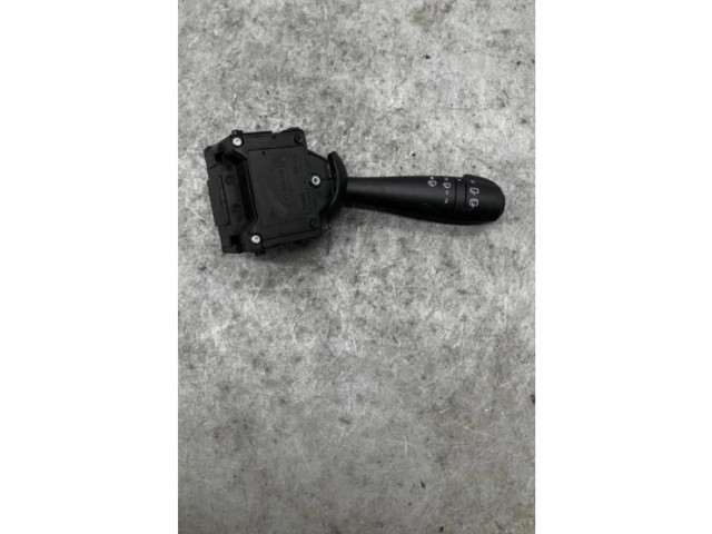 Ручка стеклоочистителей 8201168008 Dacia Sandero