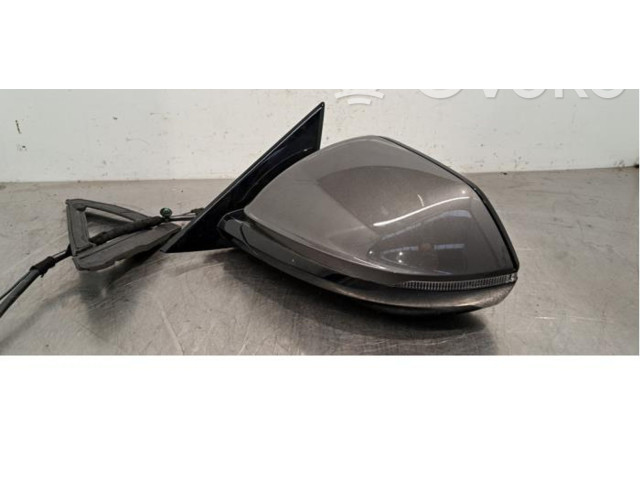 Zpětné zrcátko Lamborghini Urus 2023