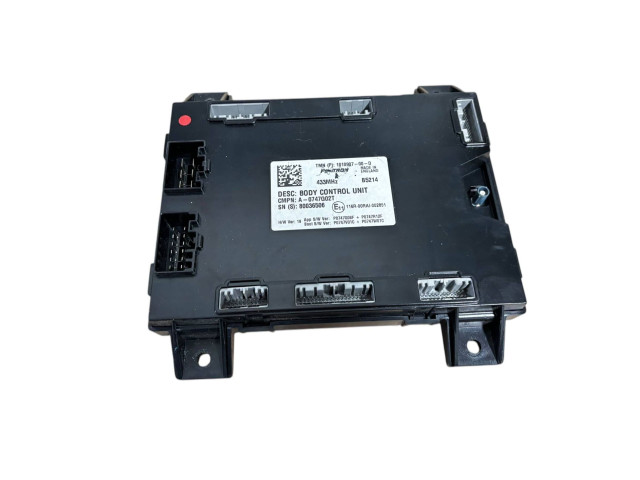 Блок комфорта A0747G02T, 80036506 Tesla Model S