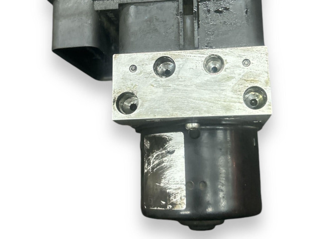 Блок АБС BKD Audi A3 S3 8P 2003 - 2012 года