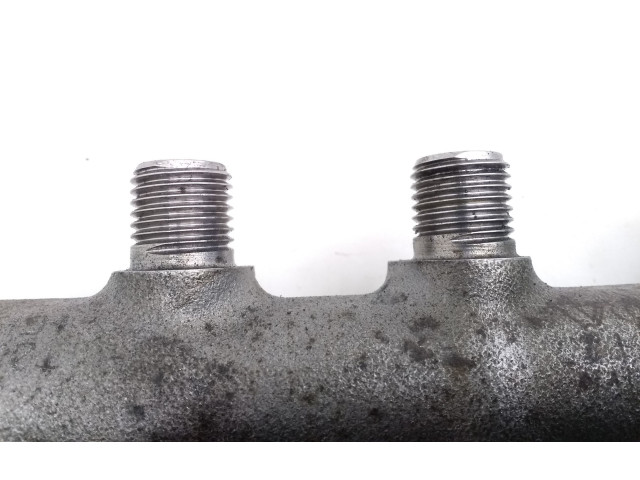 Топливная рампа 31303412 Volvo S60