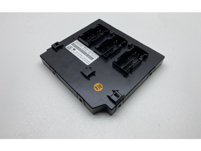 Блок комфорта 8X0907063S, 5DK009658-22 Audi Q3 8U