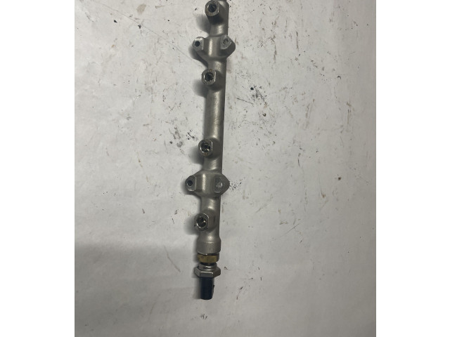 Топливная рампа 05E133320, 04C906054C Audi Q3 F3