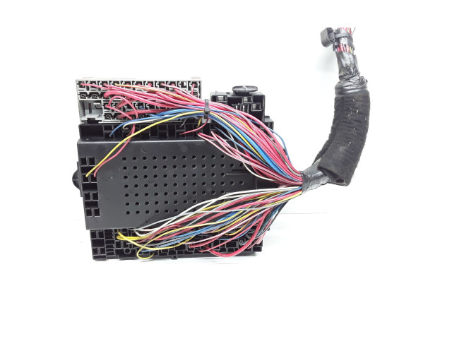 Блок предохранителей 8676286, 8645729 Volvo V70