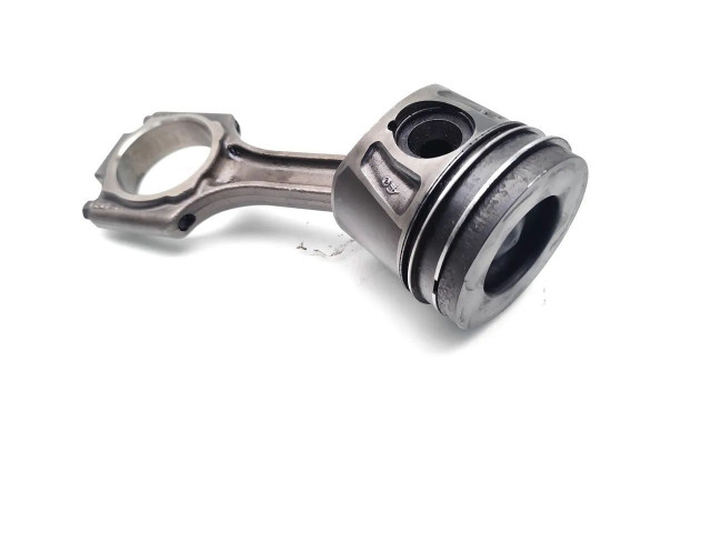  Поршень с шатуном A22DMH A22DMH  Opel Antara  