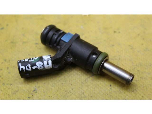 Vstřikovač 06E906031 Audi A8 S8 D4 4H