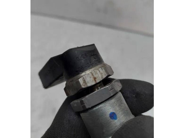 Топливная рампа 0281002497, 0445214030   BMW 3 E90 E91  