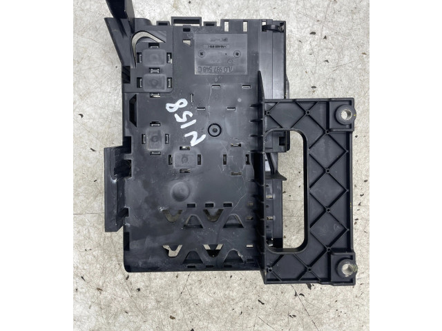 Pojistková skříňka 7L0937548C Audi Q7 4L 2013