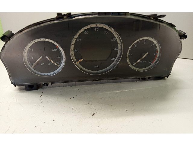 Přístrojová deska Mercedes-Benz C W204 2007 A2045401648, A2C53245324