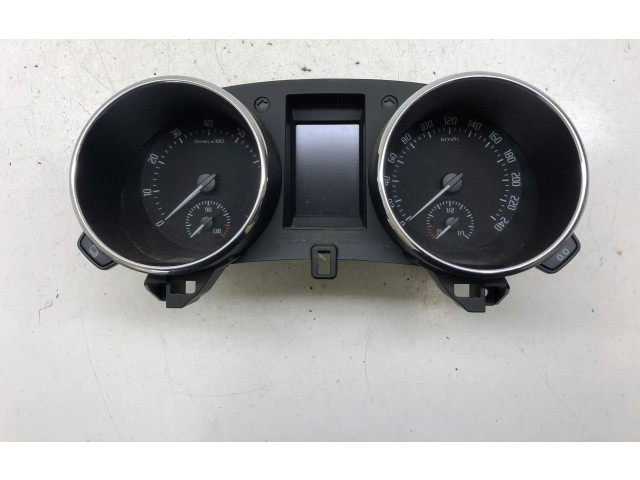 Панель приборов 5L0920800F, 5L0920800F Skoda Yeti (5L)