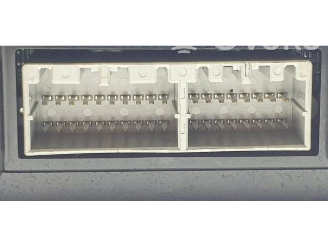 Блок управления климат-контролем 5037223015, 72311SA002   Subaru Forester SG