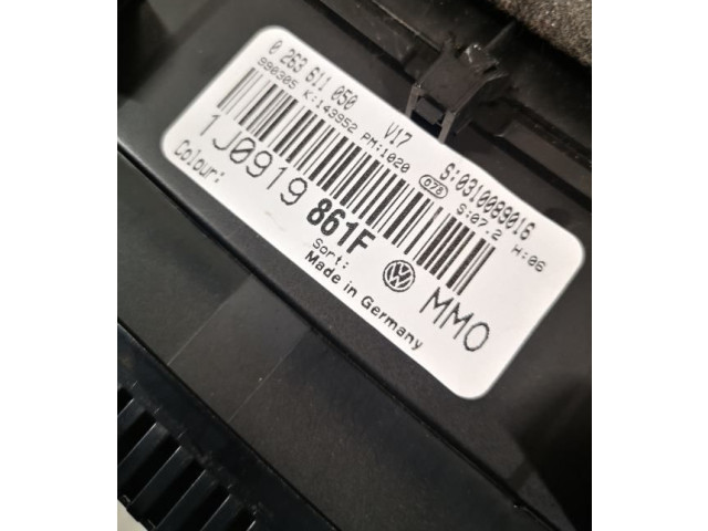 Панель приборов 1J0919861F, 1J0919861FX   Volkswagen Bora       