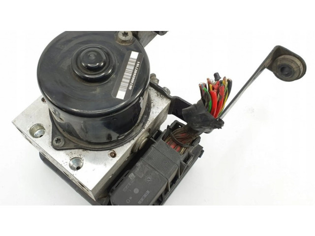 Блок АБС 30742665   Volvo  V50  2004-2007 года