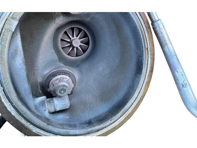 Турбина Porsche Cayenne (9Y0 9Y3) 06M145689AC, 06M145A01 для двигателя DCB