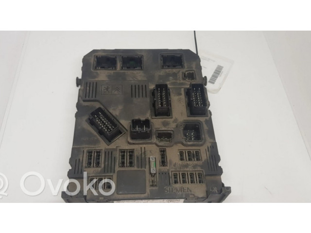 Блок предохранителей S118085120, 9649627980 Citroen Xsara Picasso