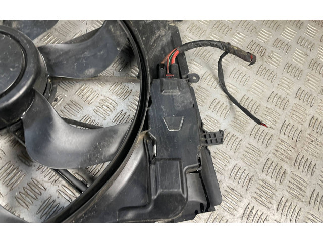 Вентилятор радиатора     A2465000064    Mercedes-Benz A W176 