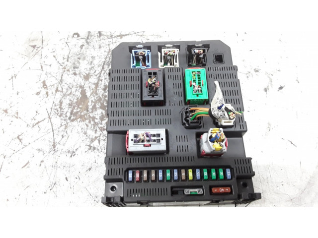 Блок предохранителей 9659285680   Citroen C2    