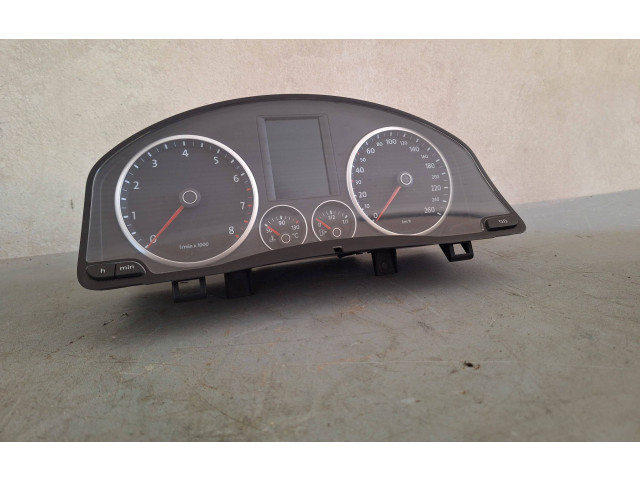 Přístrojová deska Volkswagen Tiguan 2009 5N0920870C