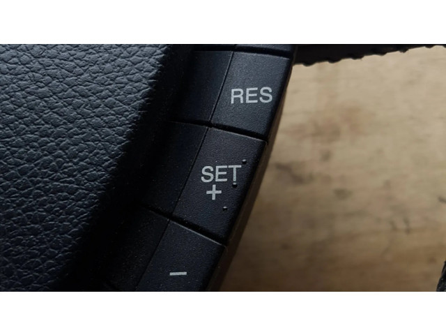 Volant Ford Focus C-MAX 2005