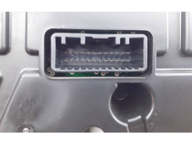 Панель приборов 248101888R, E2-A1-23-2   Renault Clio III       