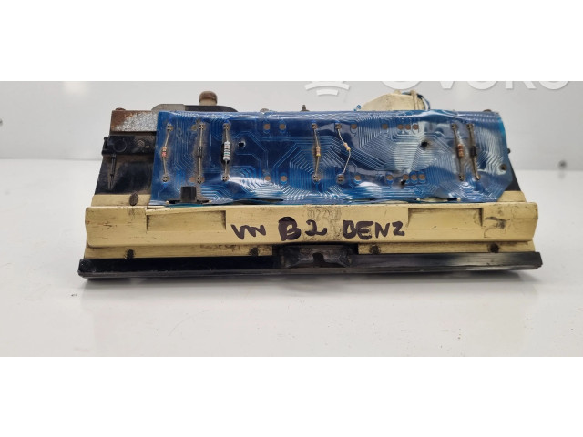 Přístrojová deska Volkswagen PASSAT B2 1987