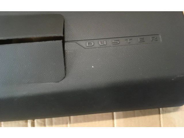 Подушка безопасности водителя    Dacia Duster II