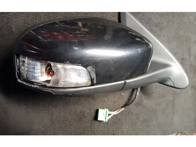 Зеркало электрическое        Volvo V70  2000 - 2004 года   