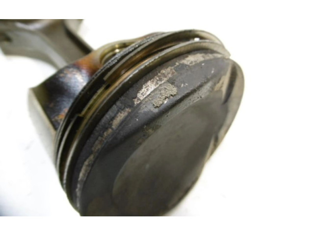 Поршень Skoda Octavia Mk2 (1Z)