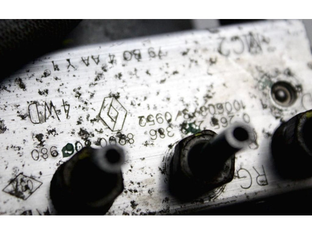 Блок АБС 8200806980   Dacia  Duster  2010 - 2017 года