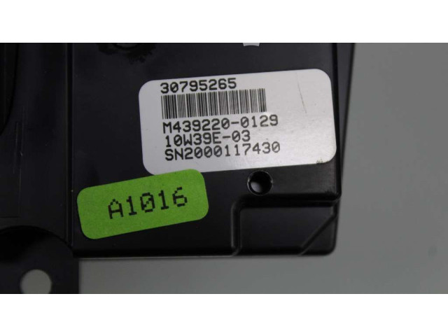 Блок управления климат-контролем 30795271 Volvo S60