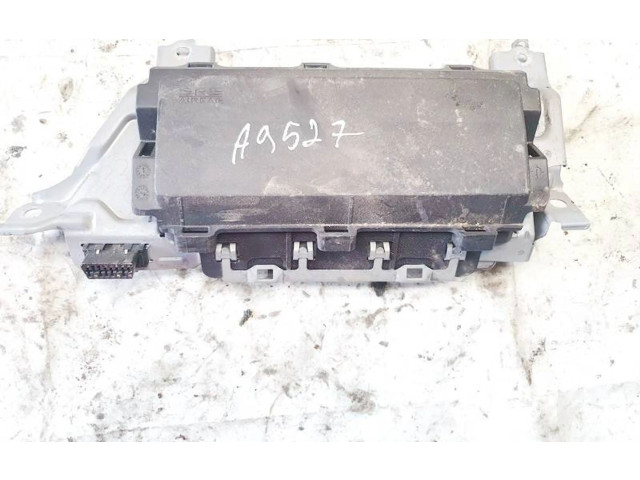 Подушка безопасности для колен ga51300230, ga513-00230   Mitsubishi Lancer X