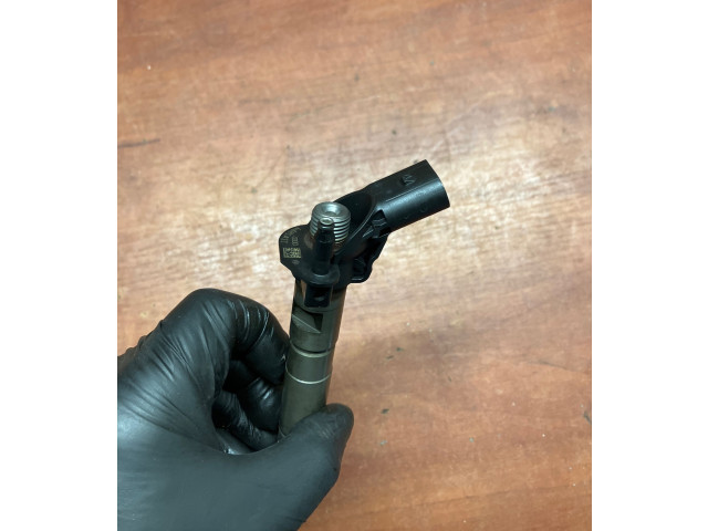 Vstřikovač 059130277AH, 060822   Audi Q7 4M     