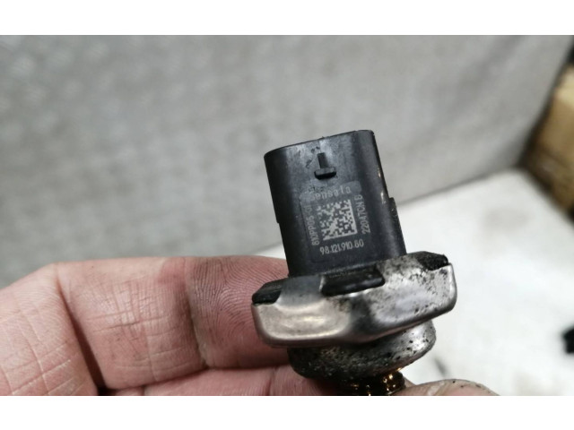 Топливная рампа 9812191080 Citroen C4 III e-C4