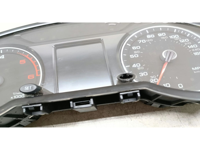 Панель приборов 8R0920981P   Audi Q5 SQ5       